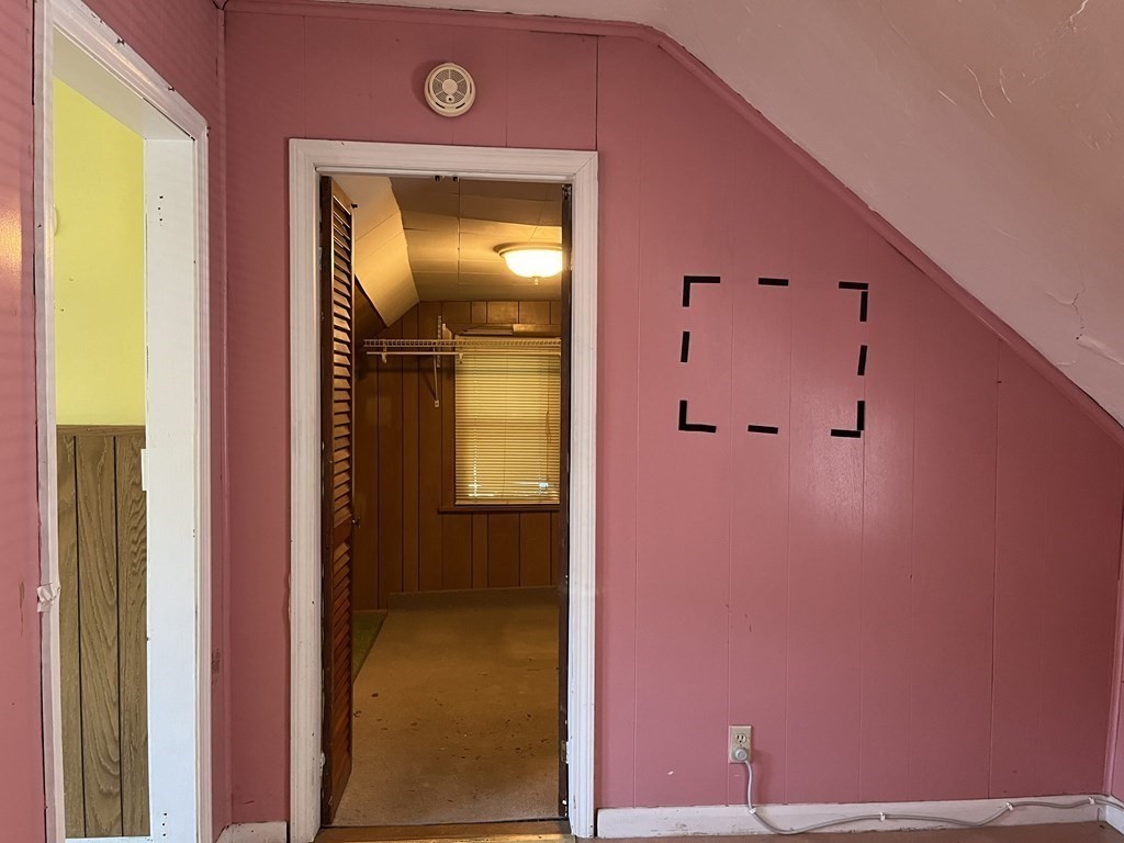 68 Suffolk Street Worcester, MA 01604 - Photo 17 of 24