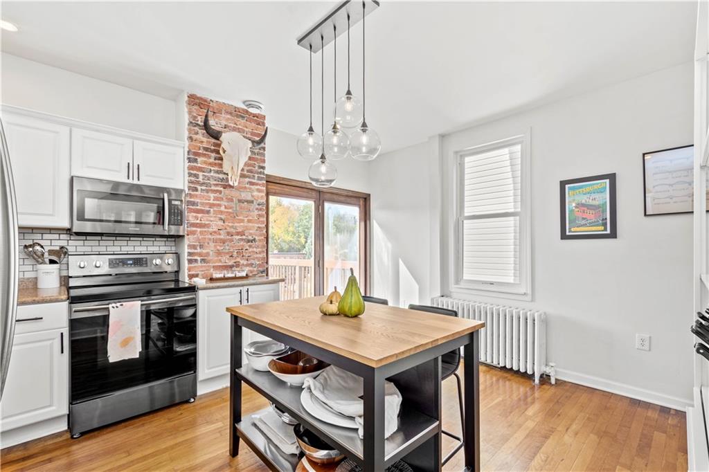 250 Edith Street Pittsburgh, PA 15211 - Photo 7 of 25 Gallery Image 7