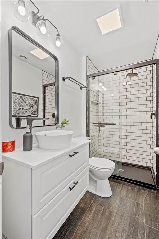 250 Edith Street Pittsburgh, PA 15211 - Photo 10 of 25 Gallery Image 10