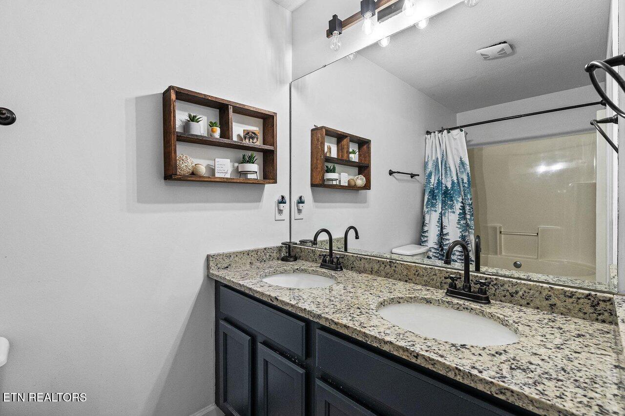 644 Lloyd Huskey Road Pigeon Forge, TN 37863 - Photo 16 of 26 IMG_0885