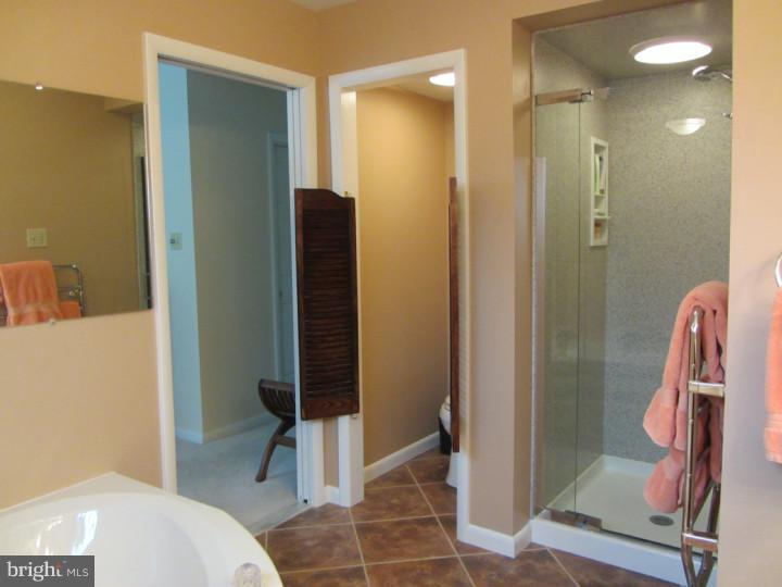 3 Pomona Court Cinnaminson, NJ 08077 - Photo 15 of 24 Master Bathroom