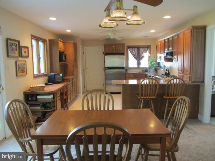 3 Pomona Court Cinnaminson, NJ 08077 - Photo 9 of 24 Kitchen