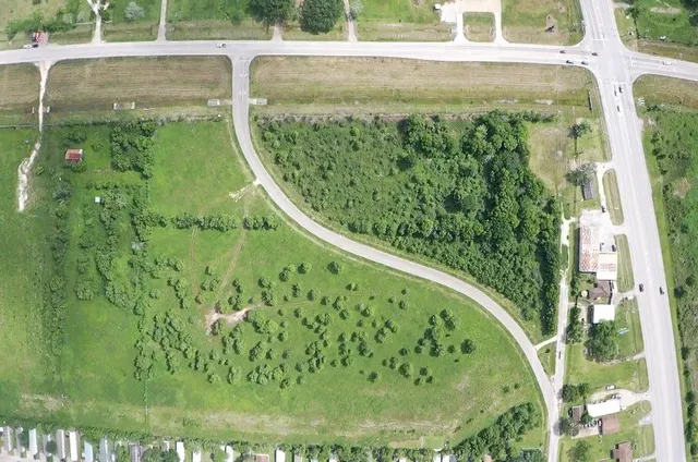 $1,900,000 | 2849 Shanks Road, Angleton, TX 77515