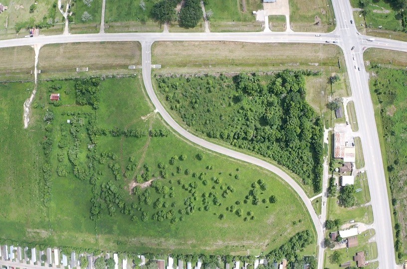 2849 Shanks Road Angleton, TX 77515 - Photo 7 of 15