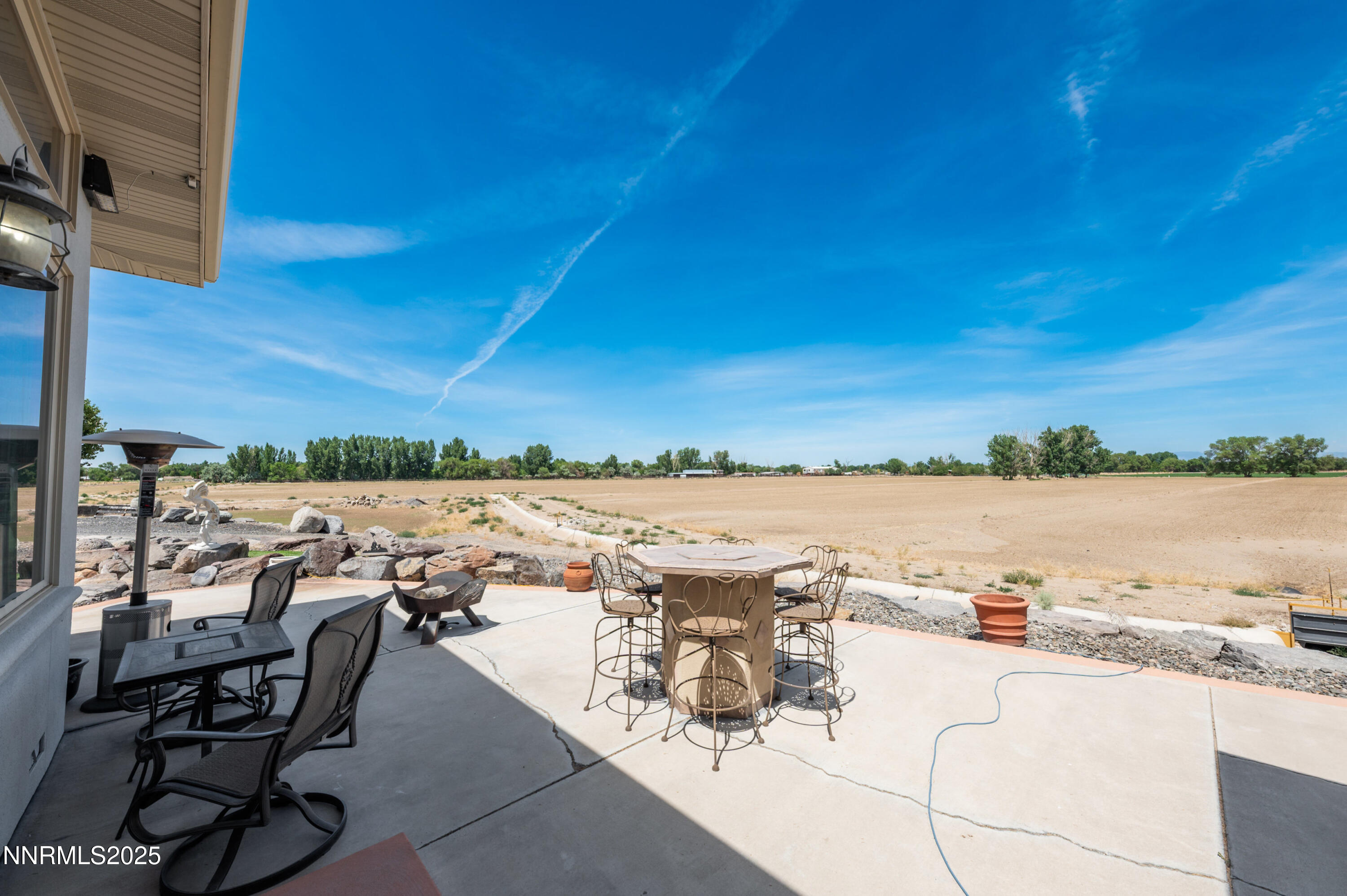 4433 Casey Road Fallon, NV 89406 - Photo 63 of 71 a view of a terrace with lawn chairs