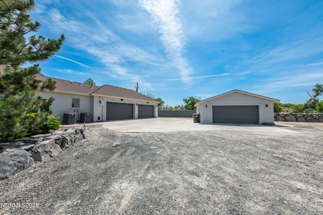 $1,325,000 | 4433 Casey Road, Unit LARGE HORSE SCULPTURE MARKS DRIVEWAY ENTRANCE, Fallon, NV 89406