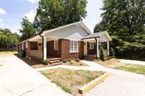 1704 Club Road, Unit B Charlotte, NC 28205 - Photo 4 of 34 Gallery Image 4