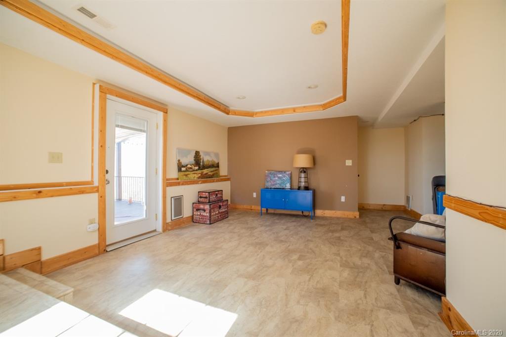 219 Echo Mountain View Road Fairview, NC 28730 - Photo 32 of 48 Gallery Image 32