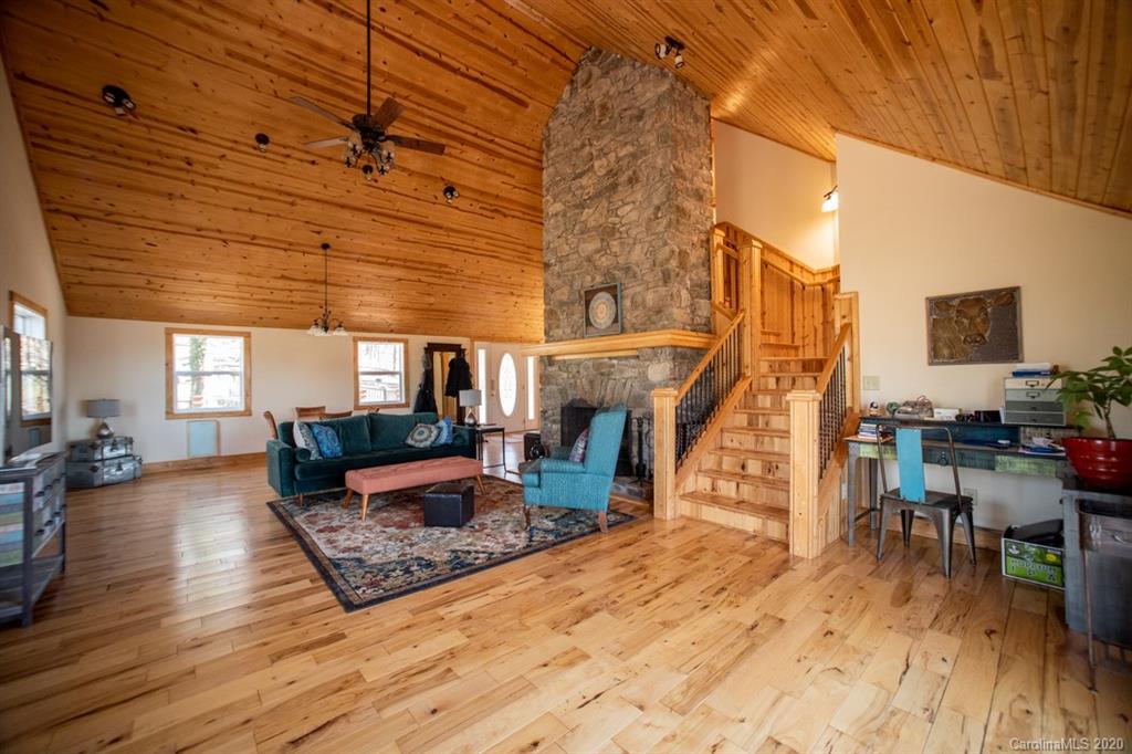 219 Echo Mountain View Road Fairview, NC 28730 - Photo 7 of 48 Gallery Image 7