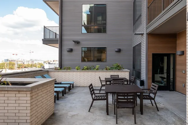 $1,999 | 1002 Division Street, Unit 209, Nashville, TN 37203