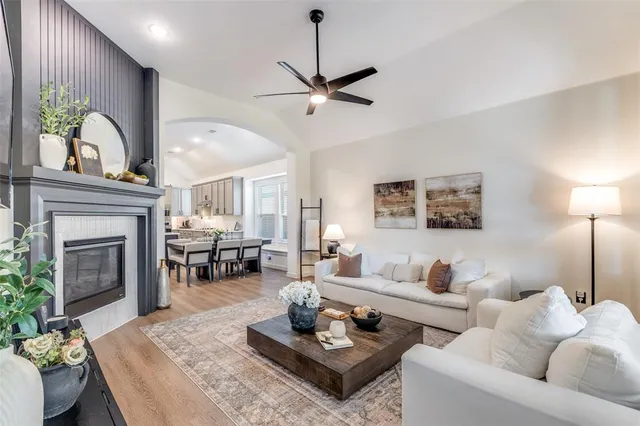 $430,000 | 1512 Gelding Drive, Aubrey, TX 76227