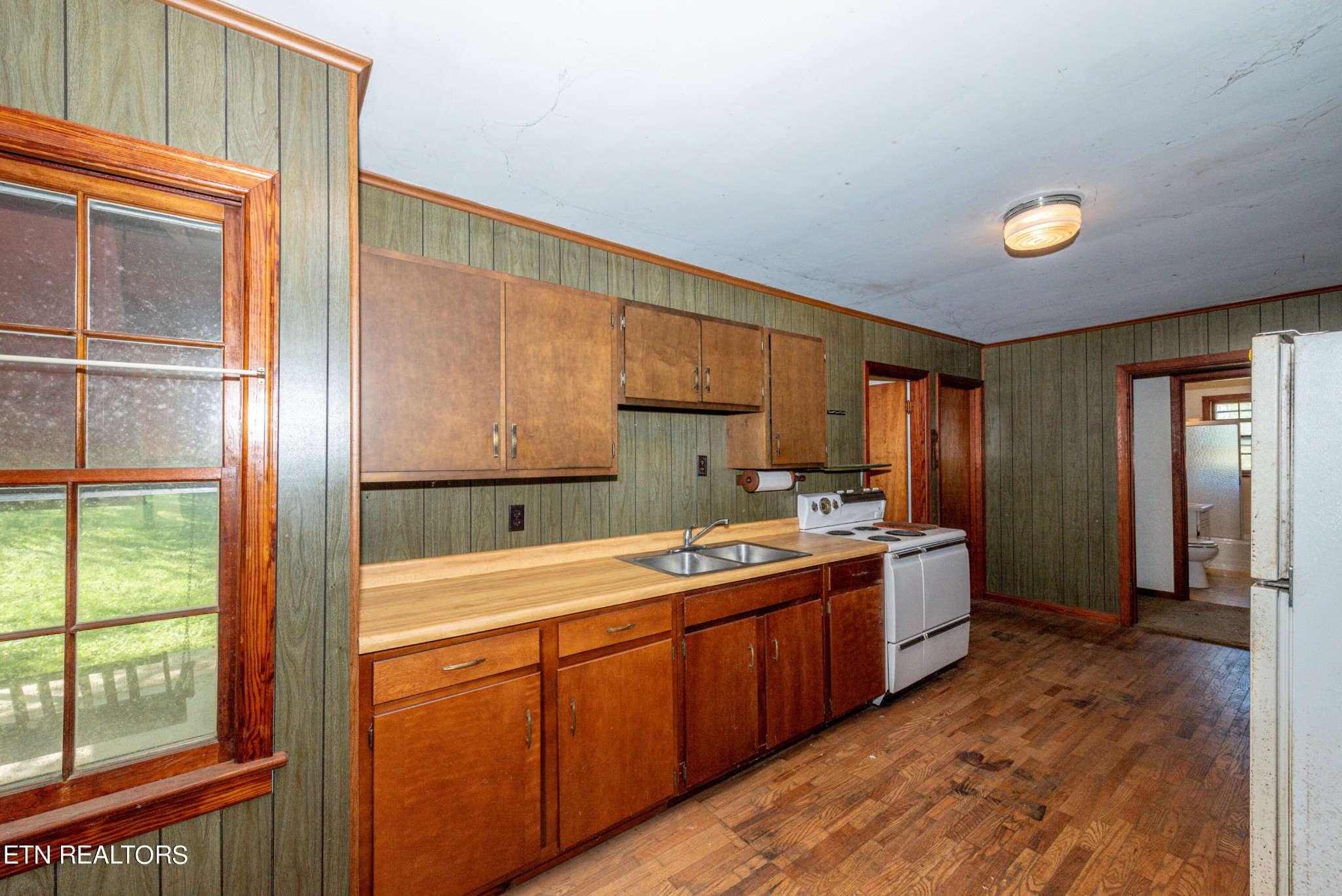115 Wears Valley Road Townsend, TN 37882 - Photo 14 of 49 Gallery Image 14