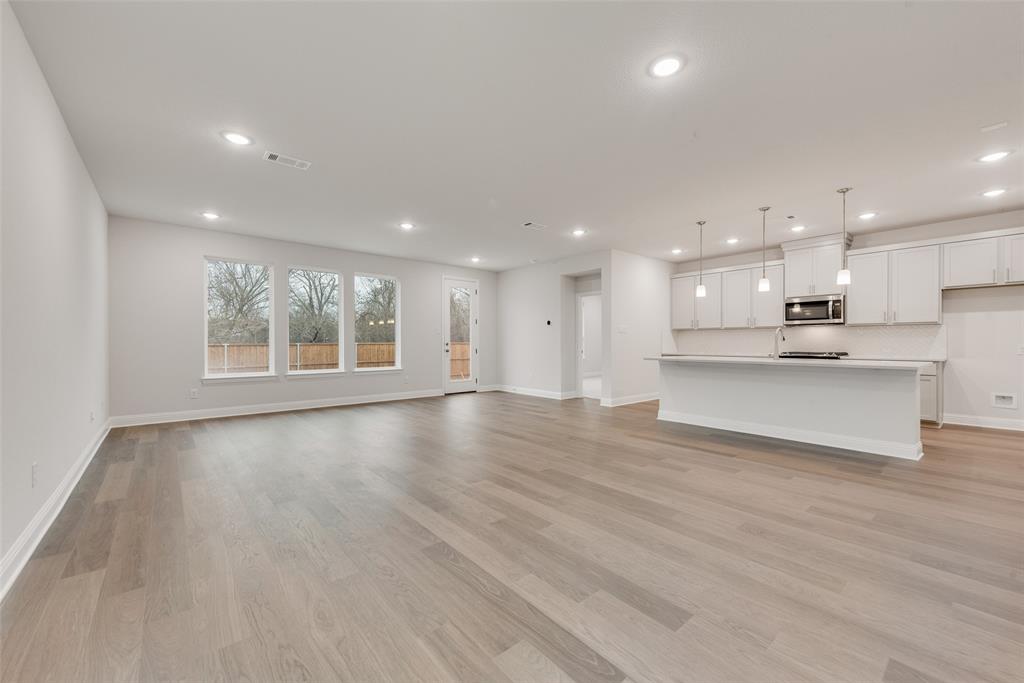 640 Marcus Lane Crowley, TX 76036 - Photo 11 of 33