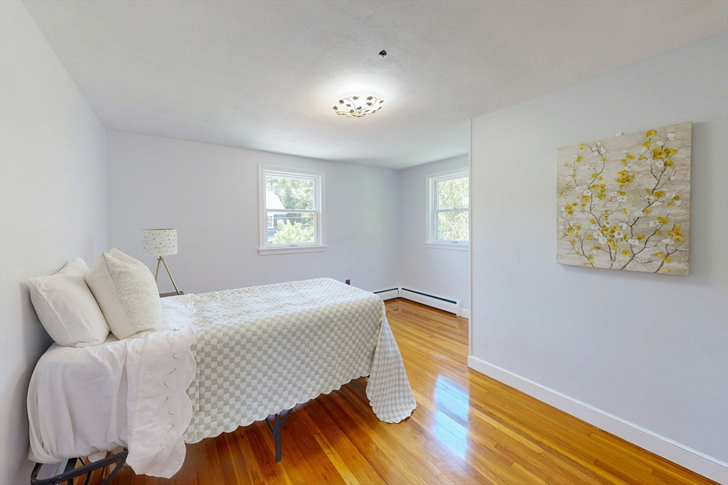 29 Buckingham Road Milton, MA 02186 - Photo 11 of 28