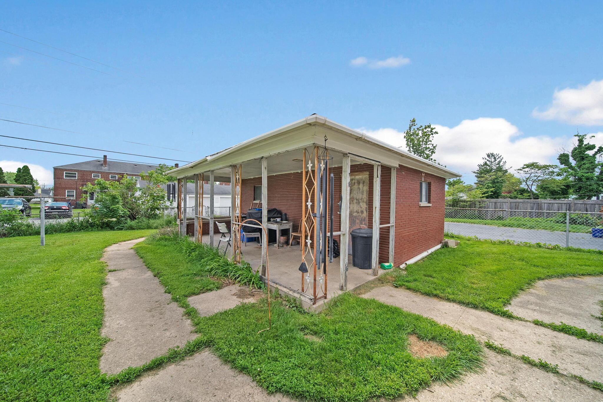3161 Parkside Road Columbus, OH 43204 - Photo 40 of 53 66-web-or-mls-DSC01979