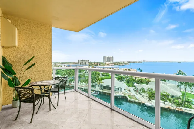 $635,000 | 2650 Lake Shore Drive, Unit 703, Riviera Beach, FL 33404