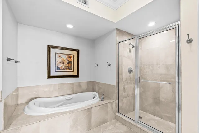 $635,000 | 2650 Lake Shore Drive, Unit 703, Riviera Beach, FL 33404