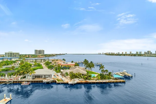 $635,000 | 2650 Lake Shore Drive, Unit 703, Riviera Beach, FL 33404