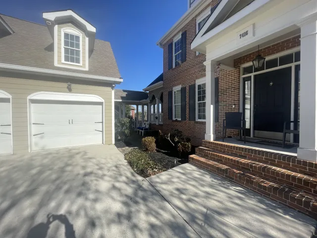 $869,900 | 7416 Splendid View Drive, Ooltewah, TN 37363