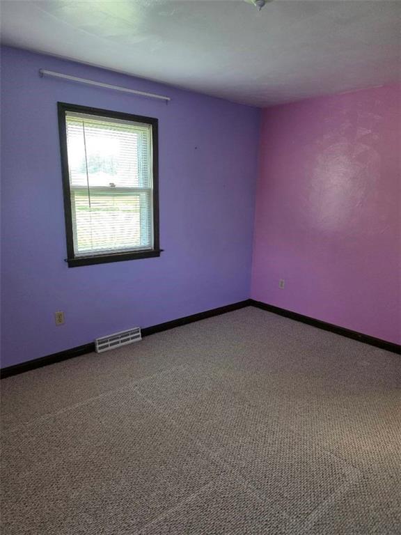 2153 Mt Jackson Road Bessemer, PA 16112 - Photo 7 of 28