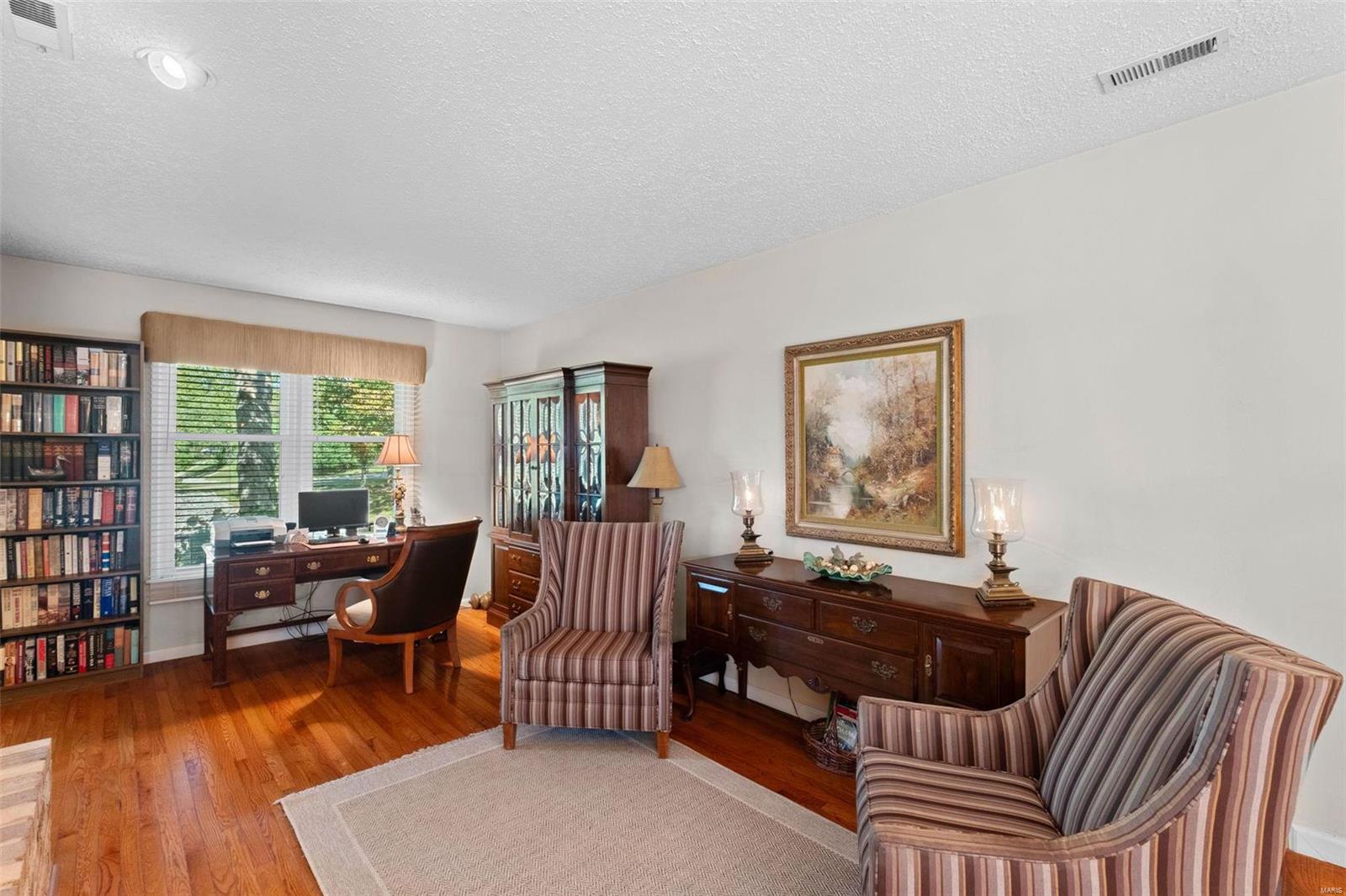 821 Amolac Drive St. Louis, MO 63141 - Photo 13 of 40