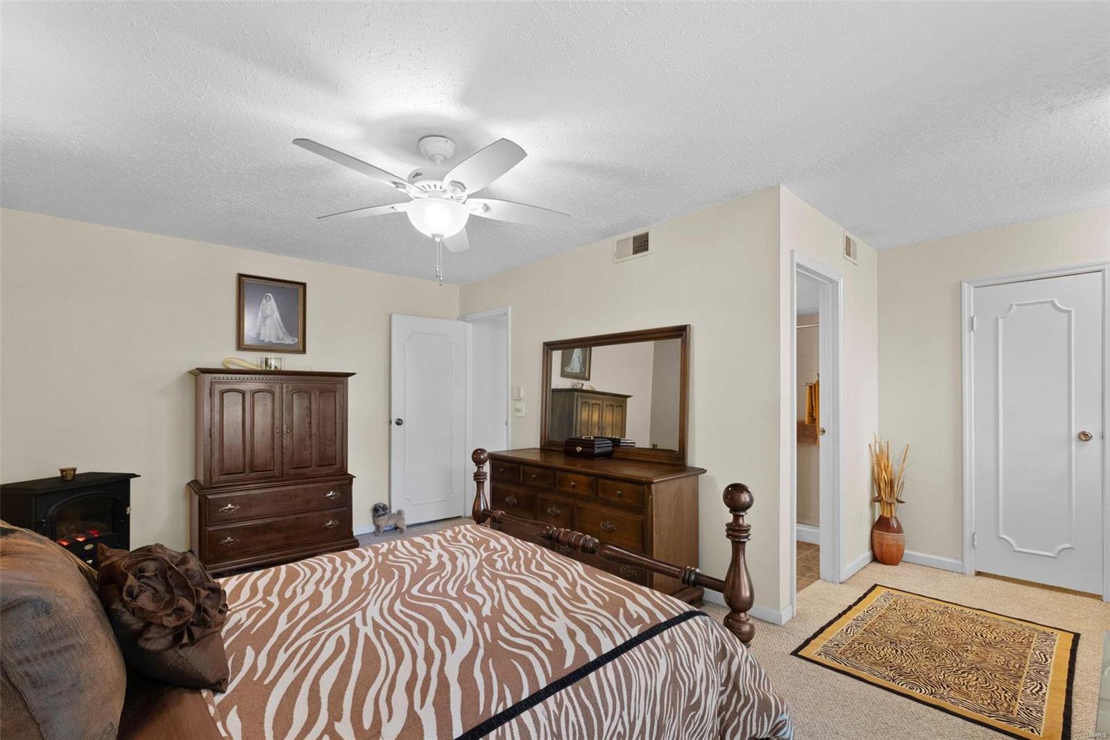 821 Amolac Drive St. Louis, MO 63141 - Photo 21 of 40