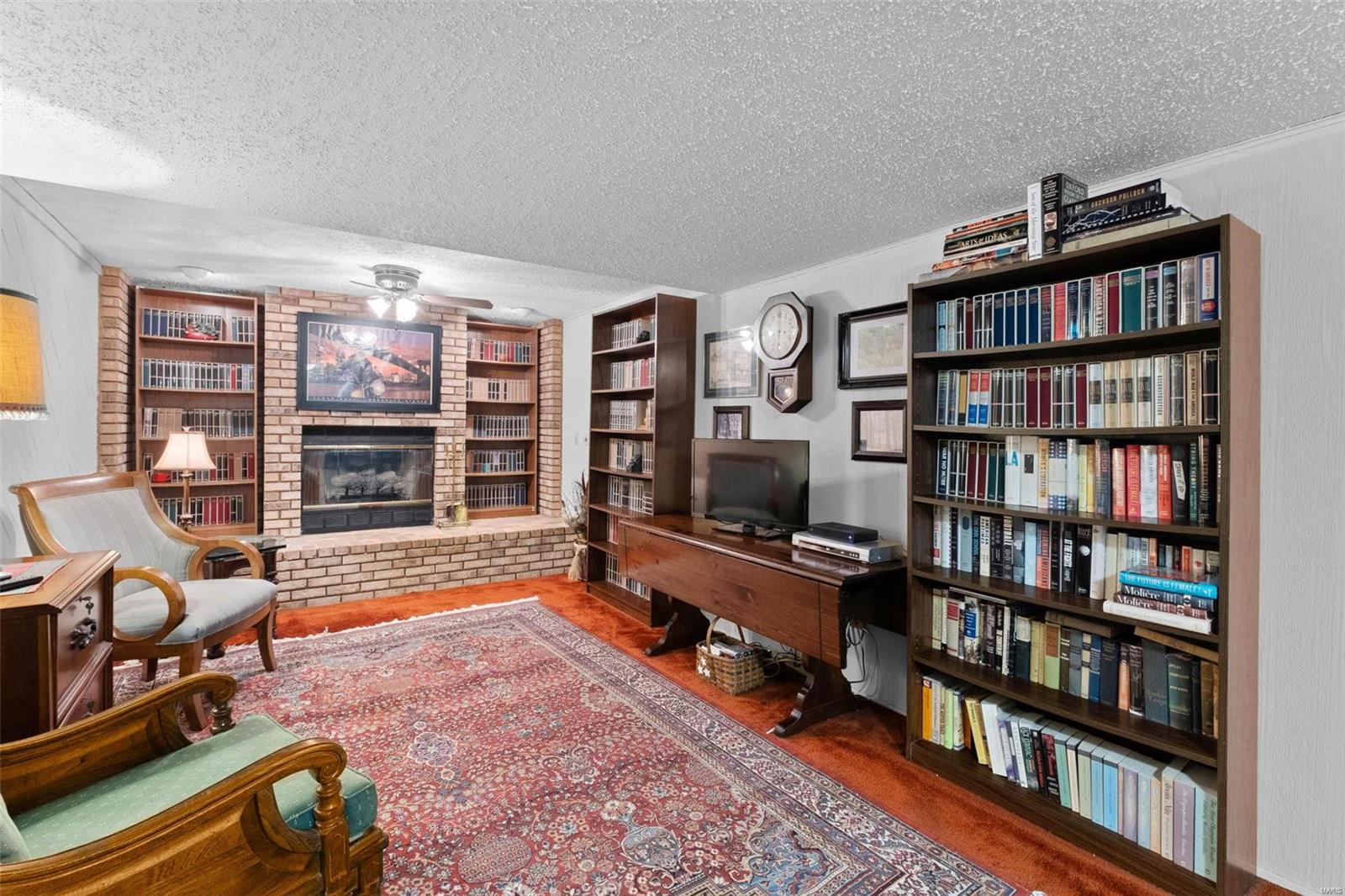 821 Amolac Drive St. Louis, MO 63141 - Photo 27 of 40