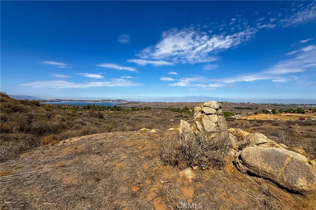 1 Heizer Drive Perris, CA 92570 - Photo 12 of 19 a view of a city