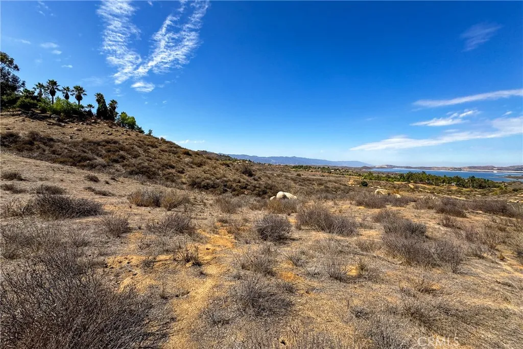 1 Heizer Drive Perris, CA 92570 - Photo 9 of 19 a view of a sky