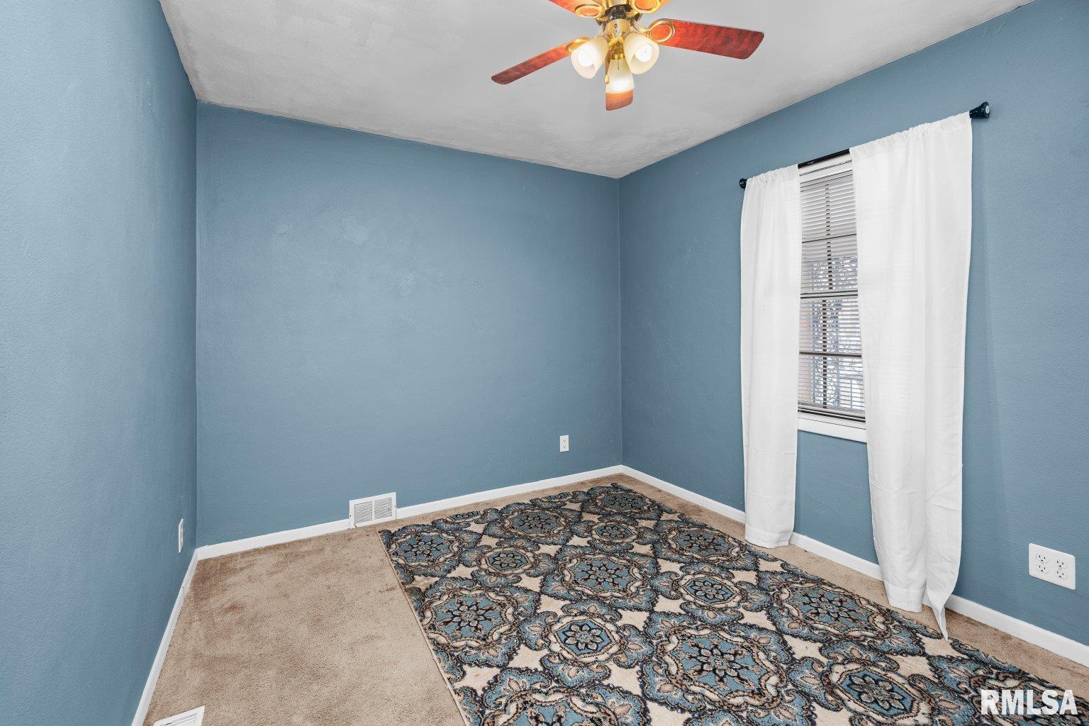 2701 47th Street Moline, IL 61265 - Photo 28 of 41