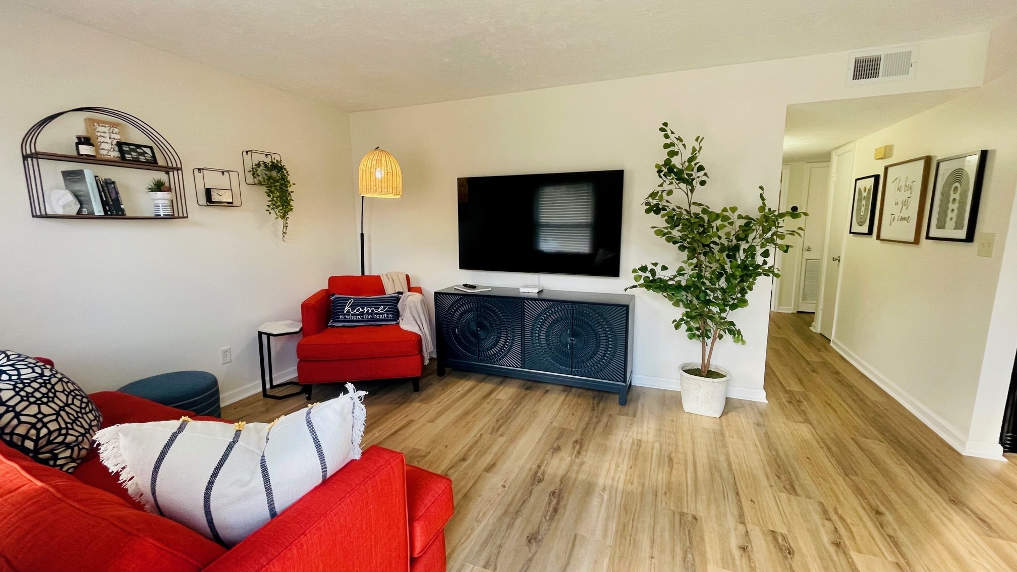 7526 Roundtree Avenue Murfreesboro, TN 37129 - Photo 3 of 67 a living room with furniture and a flat screen tv