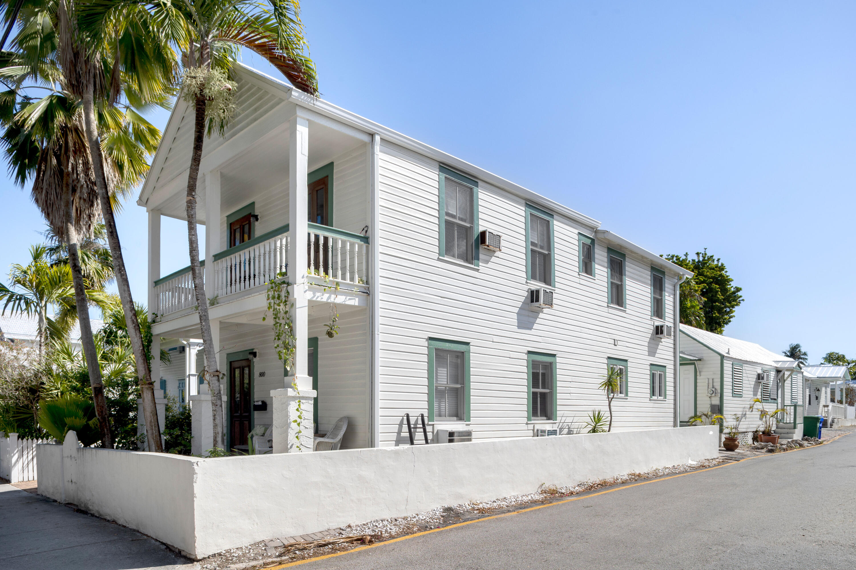 800 Elizabeth Street Key West, FL 33040 - Photo 35 of 38 Triplex