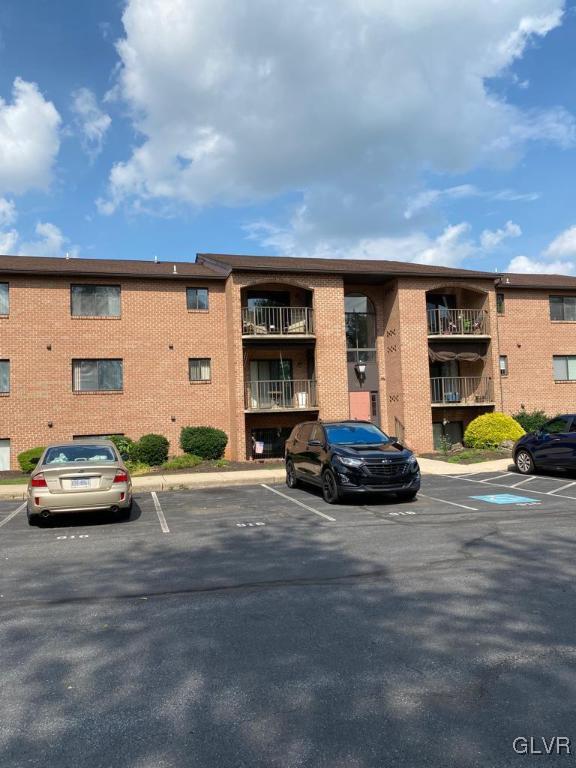 916 Cold Spring Road, Unit 12 Allentown, PA 18103 - Photo 1 of 24 Well Maintained