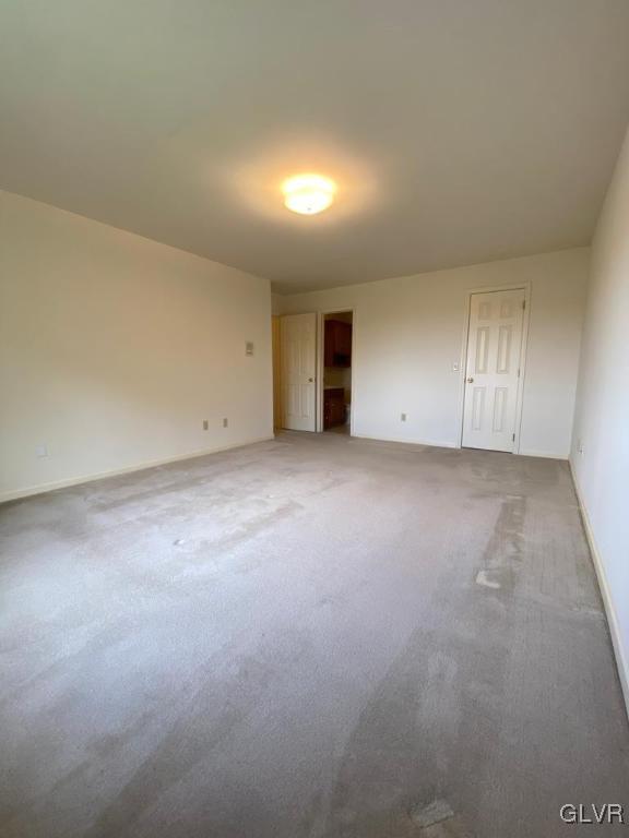 916 Cold Spring Road, Unit 12 Allentown, PA 18103 - Photo 21 of 24 master bedroom