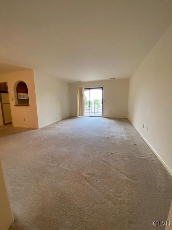 916 Cold Spring Road, Unit 12 Allentown, PA 18103 - Photo 6 of 24 extremely large Living room