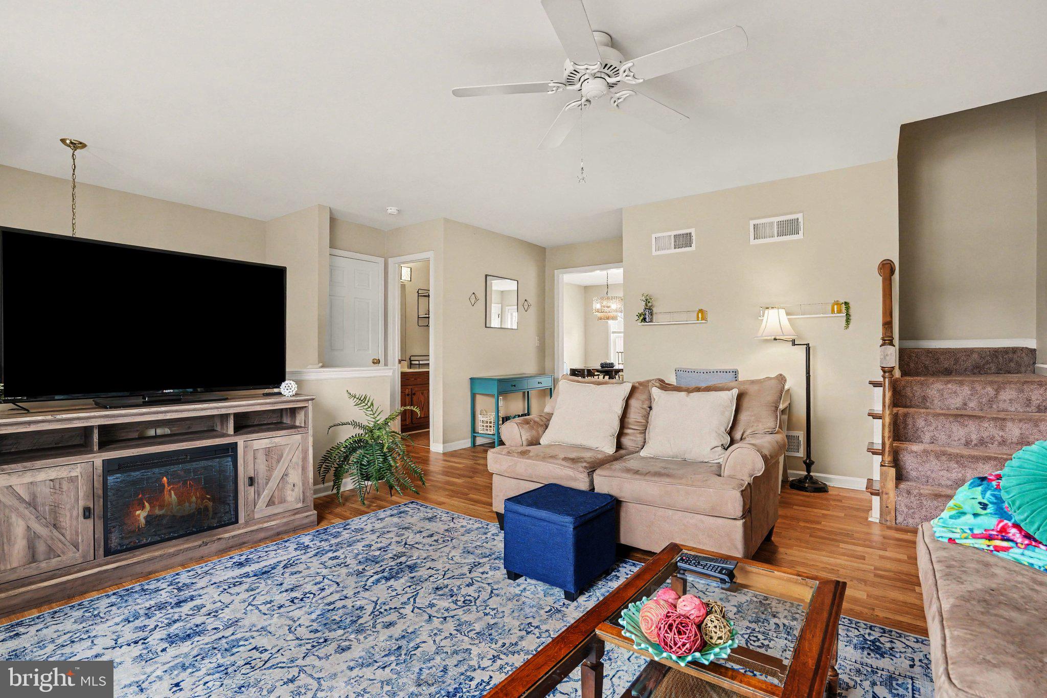 2252 Ionoff Road Harrisburg, PA 17110 - Photo 4 of 28