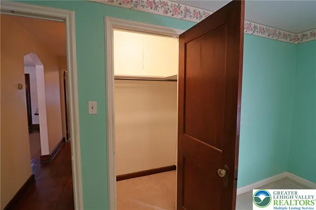 $279,900 | 251 10th Avenue, Bethlehem, PA 18018