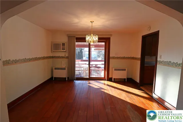 $279,900 | 251 10th Avenue, Bethlehem, PA 18018