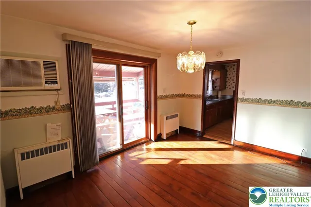 $279,900 | 251 10th Avenue, Bethlehem, PA 18018