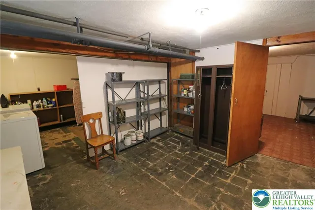 $279,900 | 251 10th Avenue, Bethlehem, PA 18018