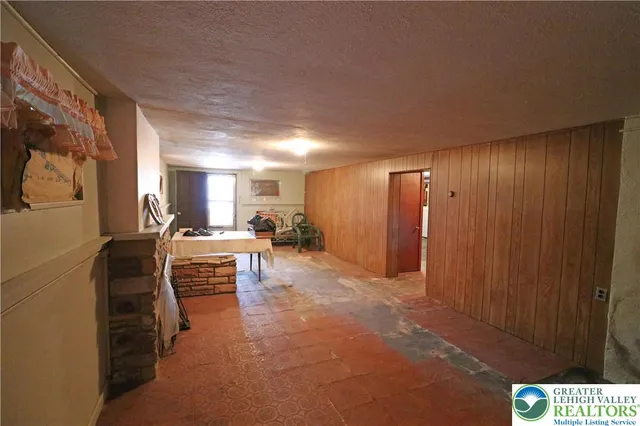 $279,900 | 251 10th Avenue, Bethlehem, PA 18018