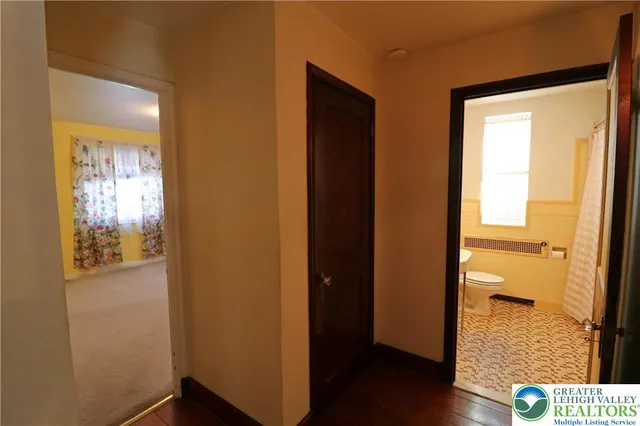 $279,900 | 251 10th Avenue, Bethlehem, PA 18018