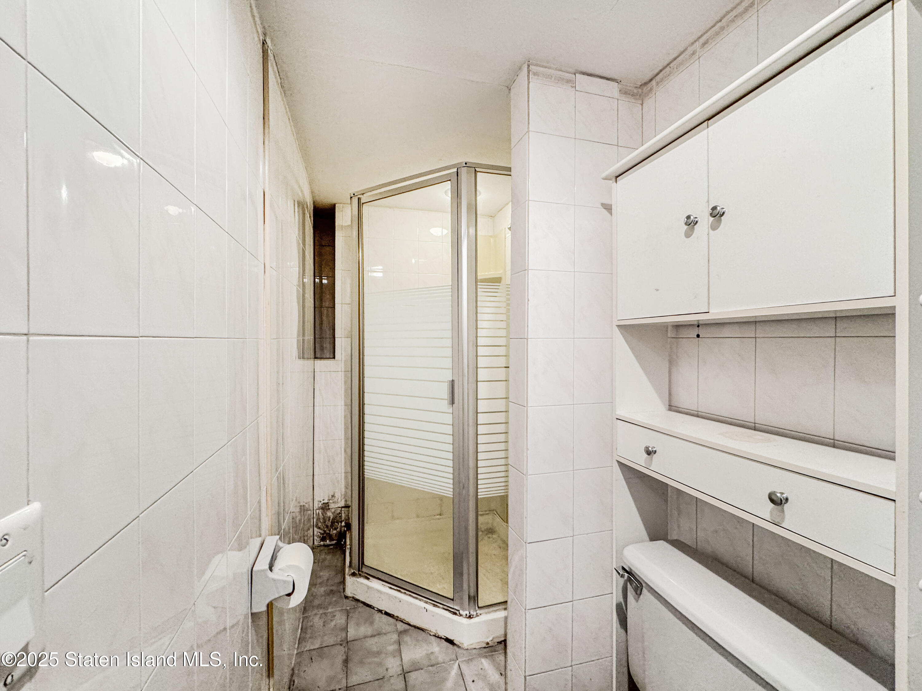 225 Wellbrook Avenue Staten Island, NY 10314 - Photo 30 of 40 Photo Oct 28 2025, 12 05 40 PM