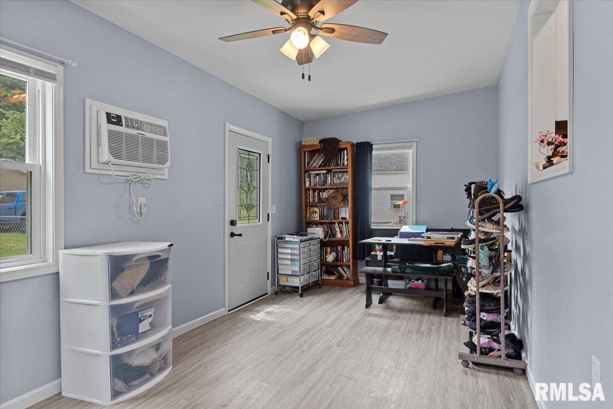 530 East Mill Street Rochester, IL 62563 - Photo 11 of 26