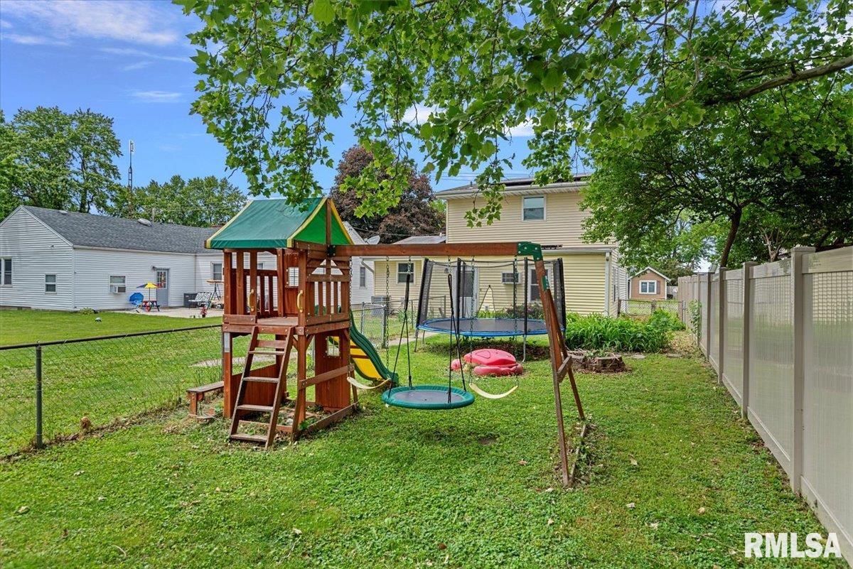 530 East Mill Street Rochester, IL 62563 - Photo 26 of 26