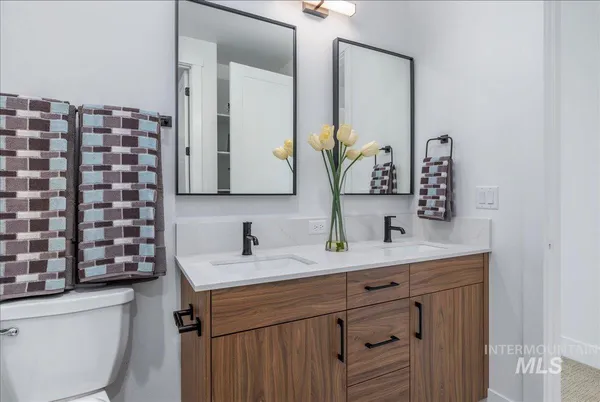 $575,000 | 2810 West Bannock Street, Unit 4, Boise, ID 83702