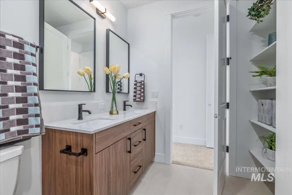 $575,000 | 2810 West Bannock Street, Unit 4, Boise, ID 83702