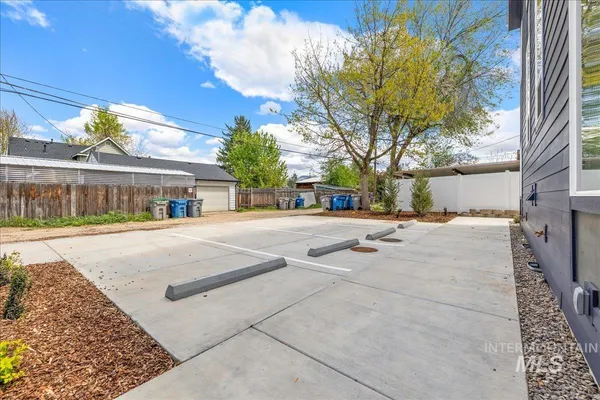 $575,000 | 2810 West Bannock Street, Unit 4, Boise, ID 83702