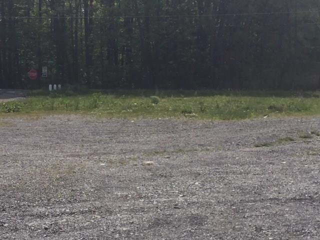513 Marwood Road Cabot, PA 16023 - Photo 2 of 4