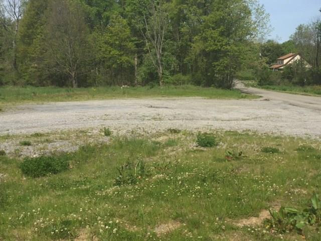 513 Marwood Road Cabot, PA 16023 - Photo 3 of 4